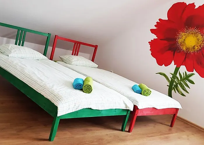 Folkowy Dwor 住宿加早餐酒店 *